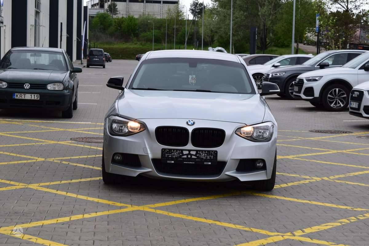 BMW 118, 2.0 l., Хэтчбек
