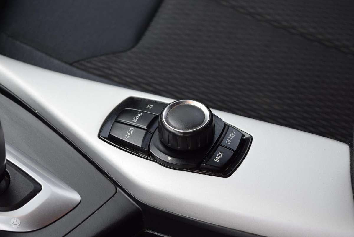 BMW 118, 2.0 l., Хэтчбек