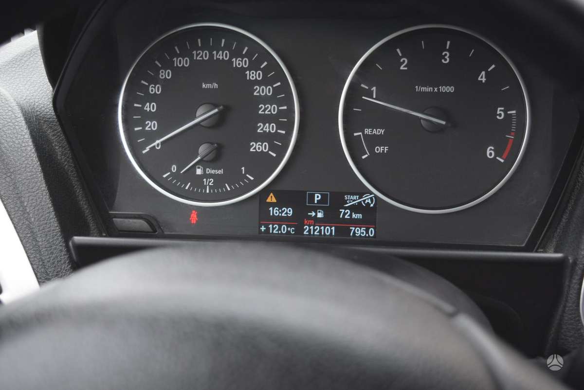 BMW 118, 2.0 l., hatchback