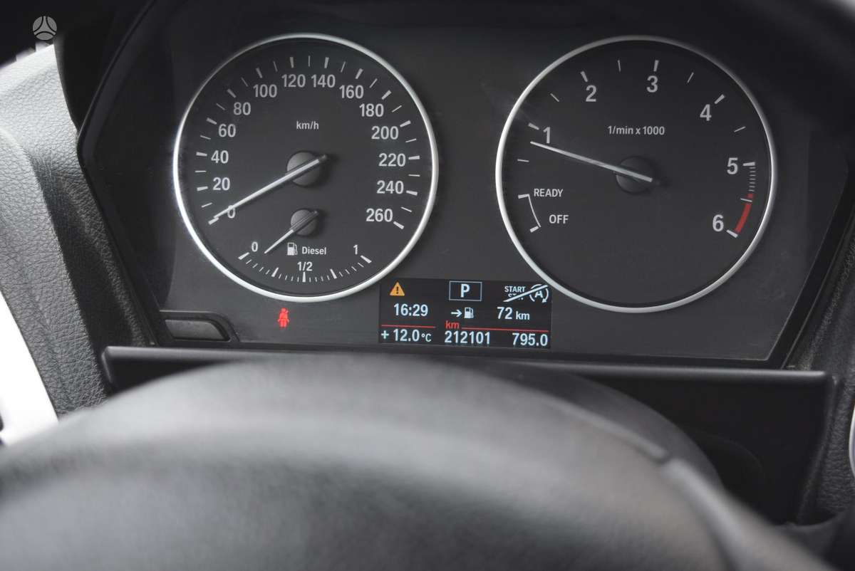 BMW 118, 2.0 l., Хэтчбек