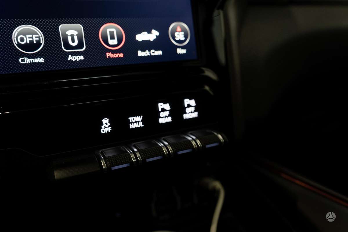 RAM 1500, 5.7 l., Пикап