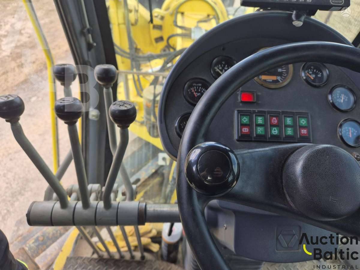 XCMG GR215, грейдеры