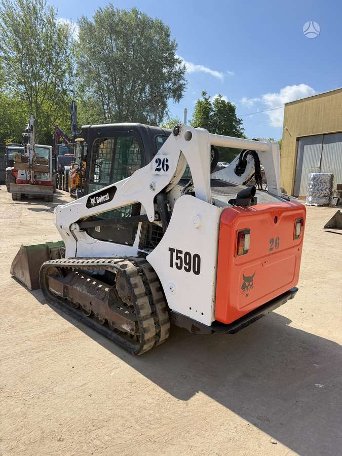 Bobcat T590, mini krautuvai