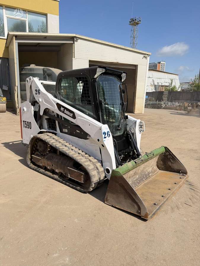 Bobcat T590, mini krautuvai