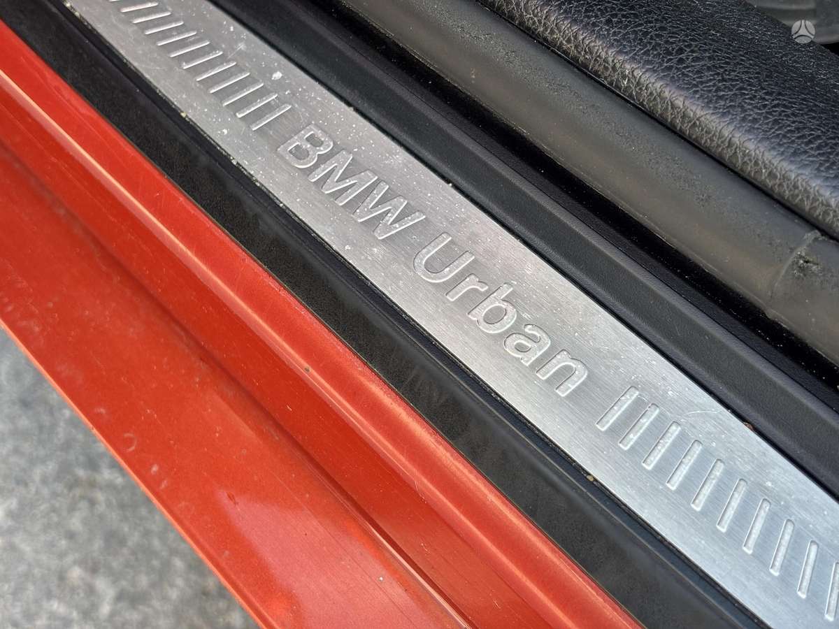 BMW 120, 2.0 l., hatchback