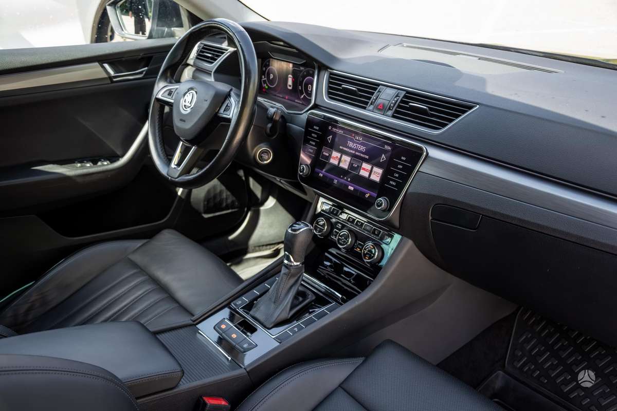 Skoda Superb, 2.0 l., Универсал