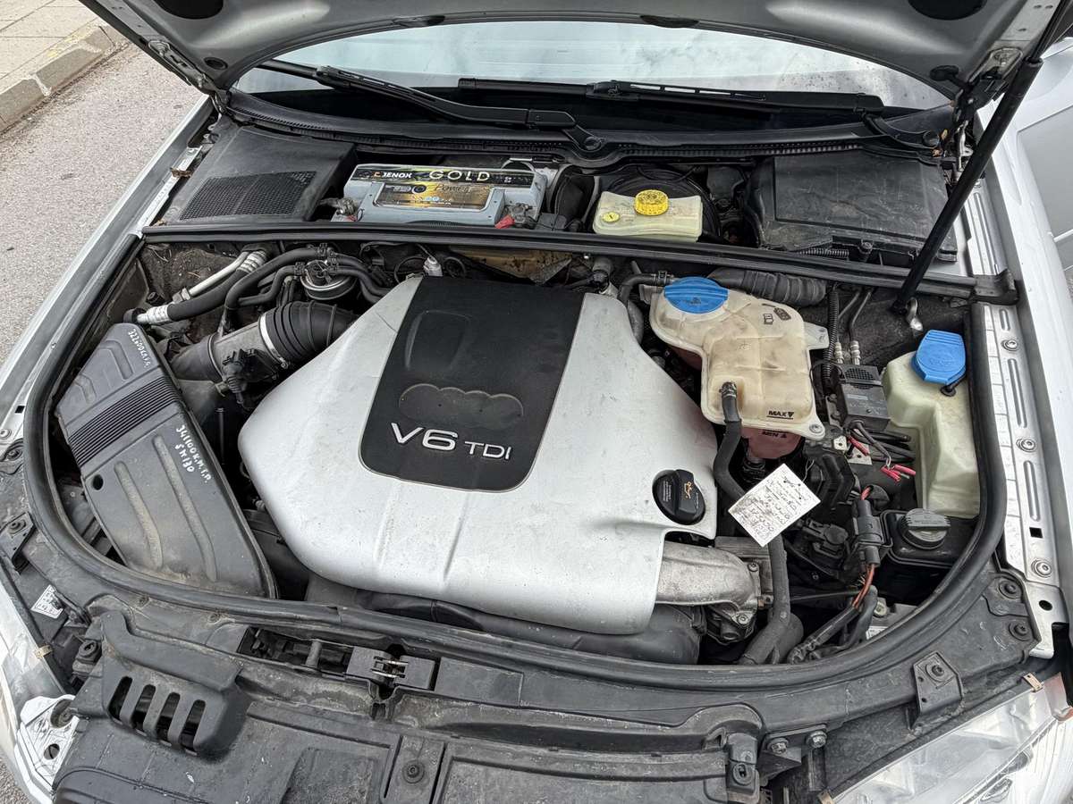 Audi A4, 2.5 l., Универсал
