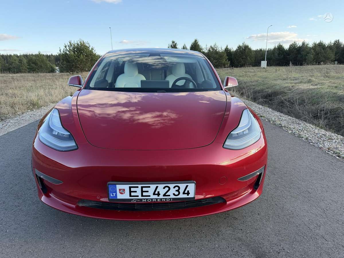 Tesla Model 3, 81 kWh, sedanas