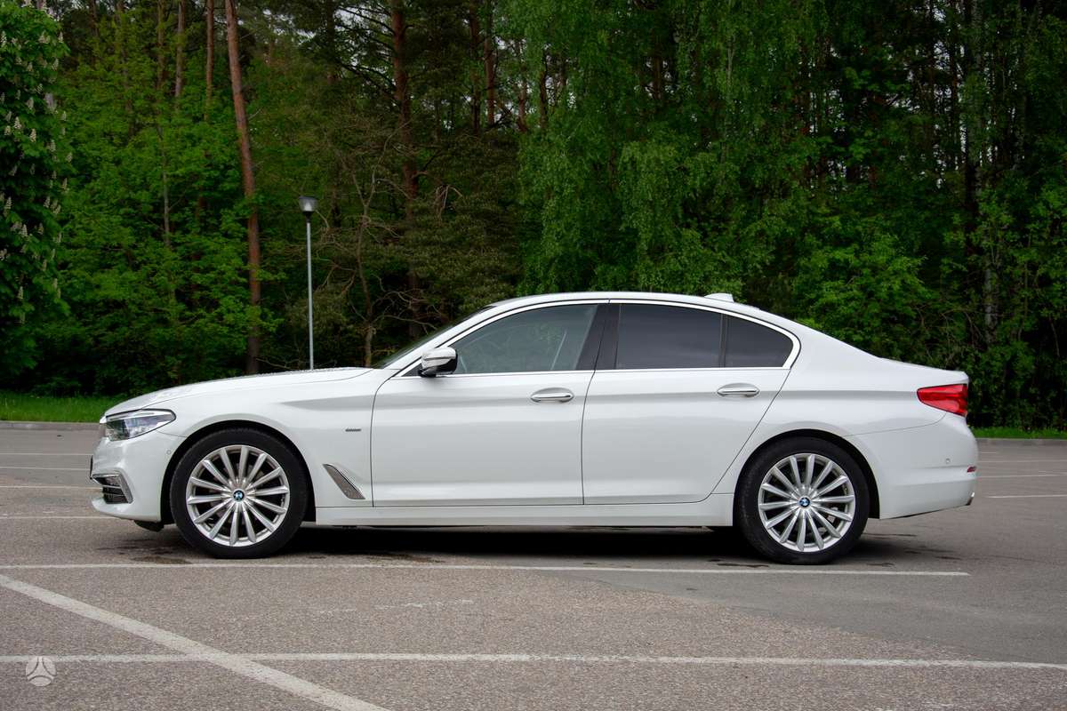 BMW 520, 2.0 l., Седан