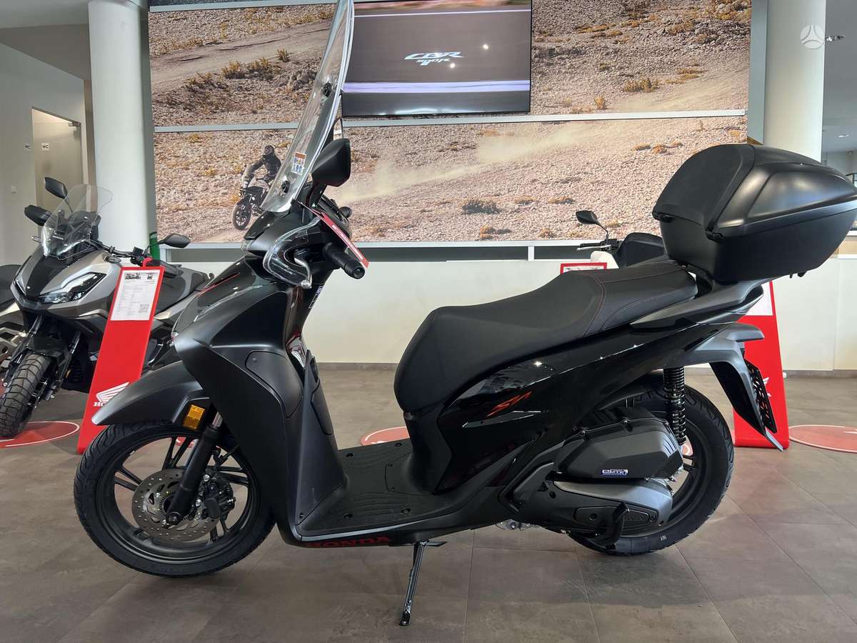 Honda SH 125cc, мотороллеры / мопеды
