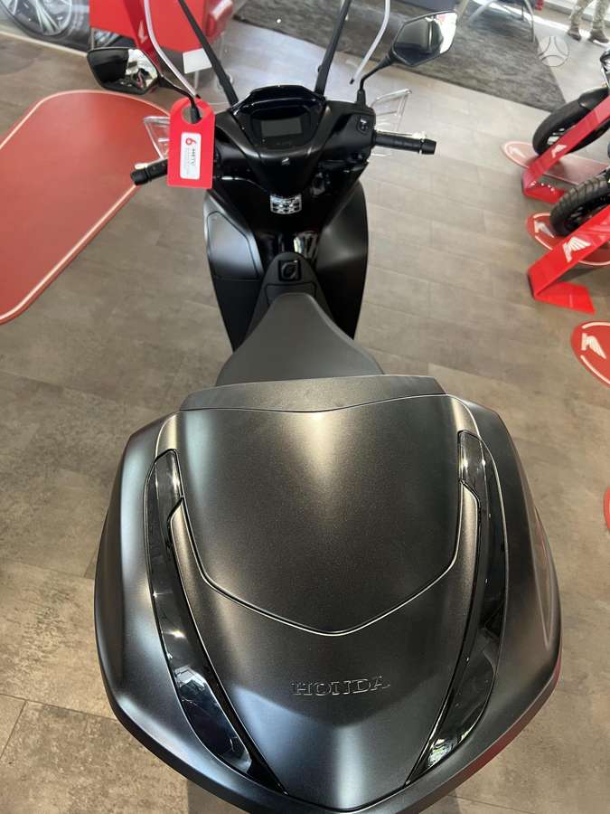 Honda SH 125cc, мотороллеры / мопеды
