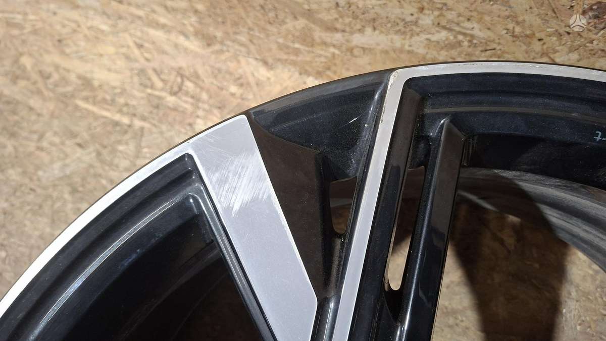 Audi RS 6, 4K0601025R, Cen33914