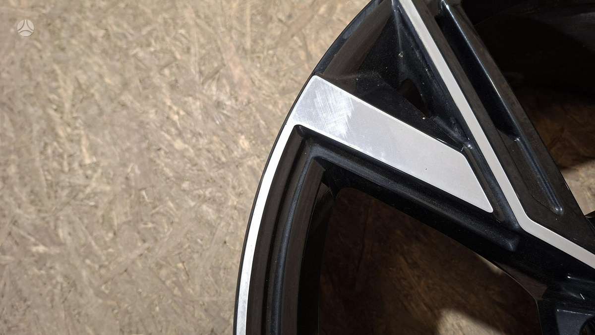 Audi RS 6, 4K0601025R, Cen33914