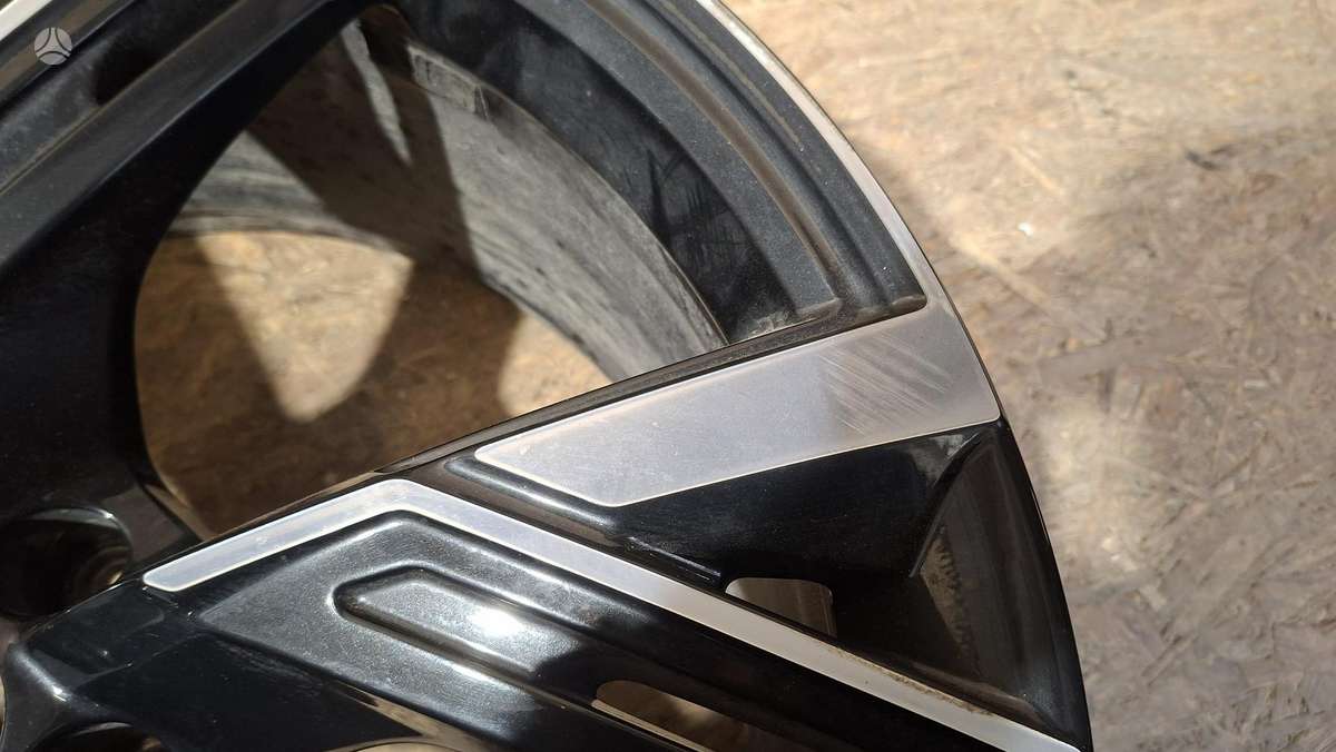 Audi RS 6, 4K0601025R, Cen33915