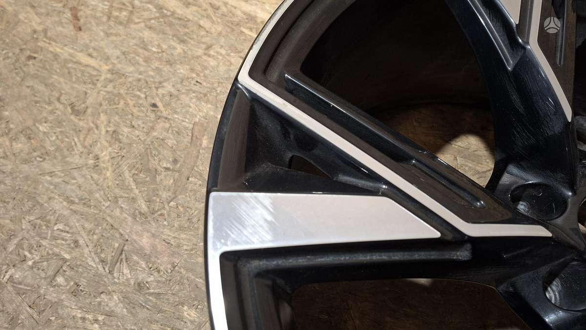 Audi RS 6, 4K0601025R, Cen33915