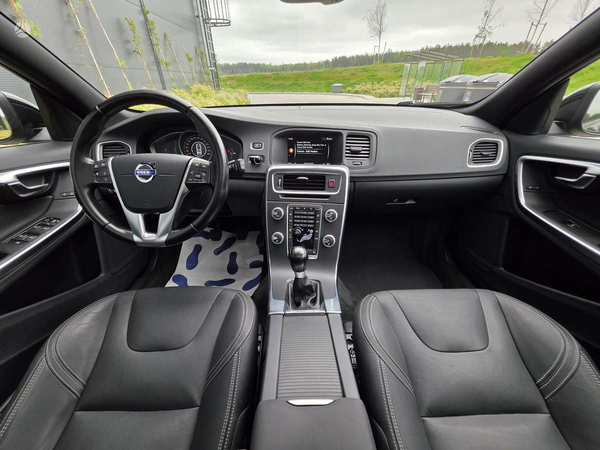 Volvo V60, 2.0 l., Универсал