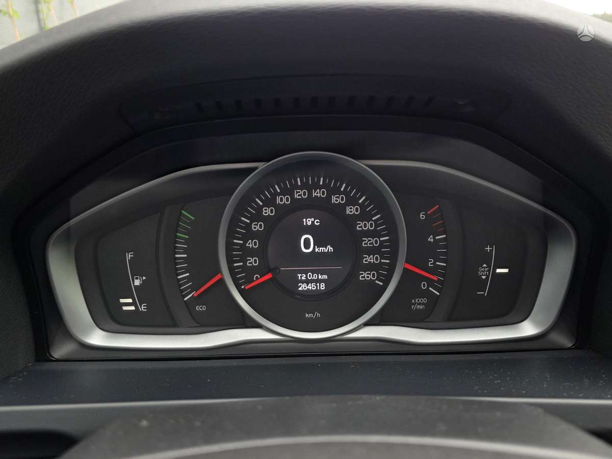 Volvo V60, 2.0 l., Универсал
