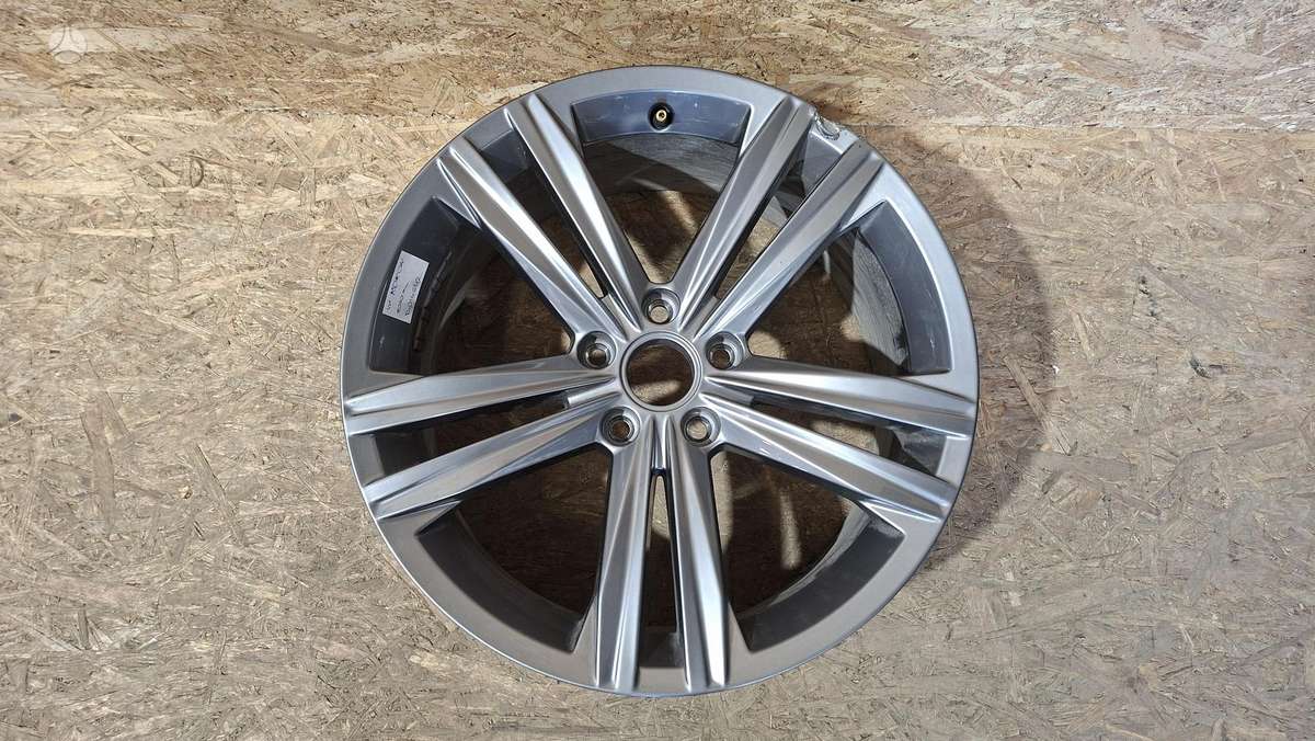 Volkswagen Arteon, 3G8601025N, Cen33925