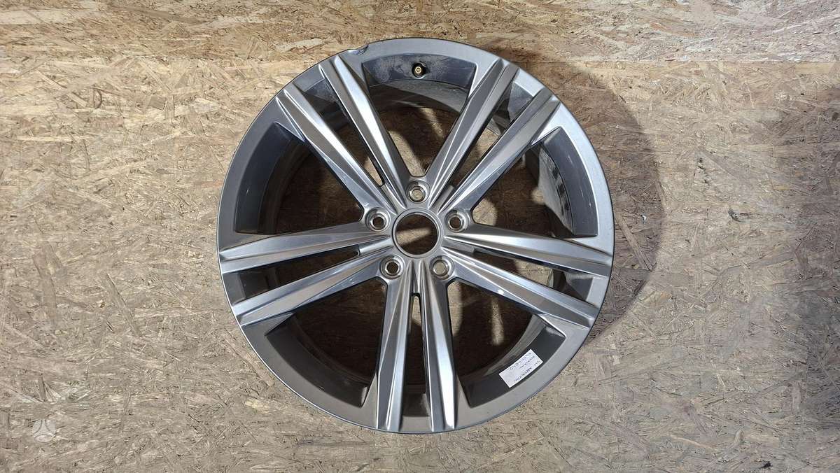 Volkswagen Arteon, 3G8601025N, Cen33926