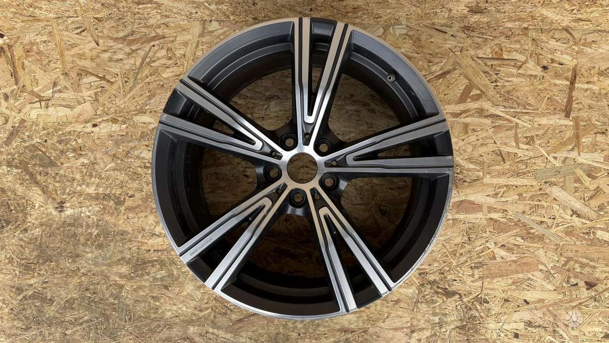 BMW 3 serija, 8089897, Cen33464