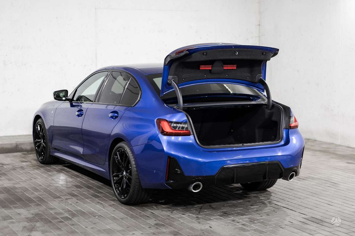 BMW 320, 2.0 l., Седан