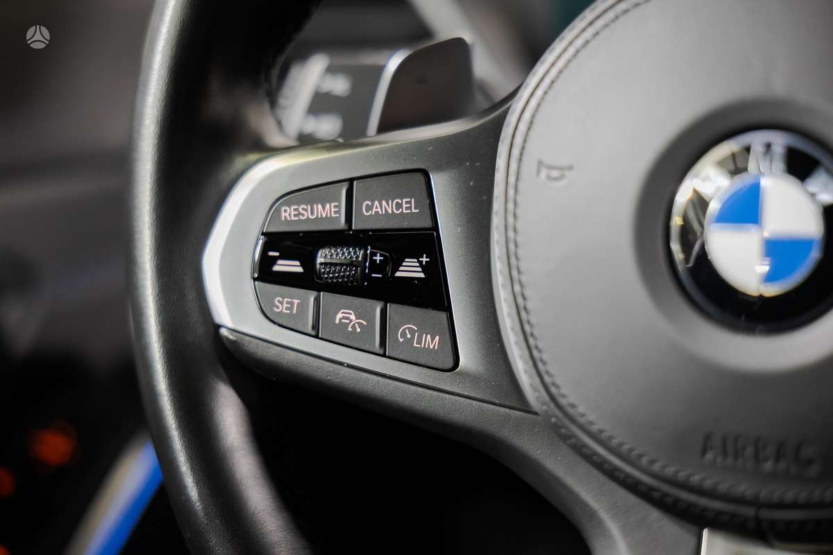 BMW 320, 2.0 l., Седан