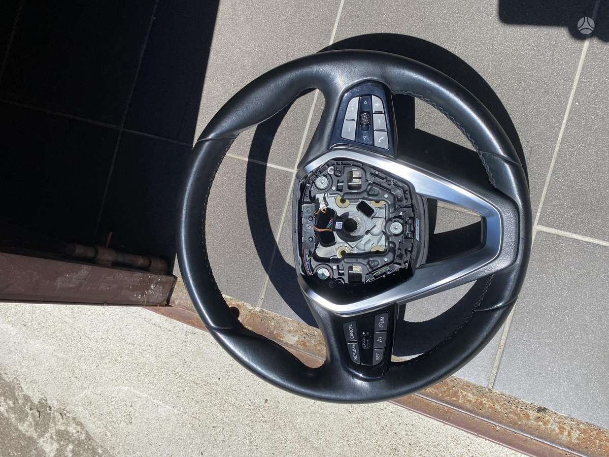 BMW 530 interior parts
