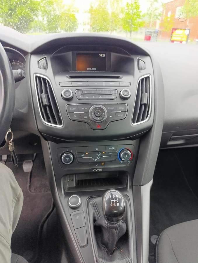 Ford Focus, 1.0 l., Хэтчбек