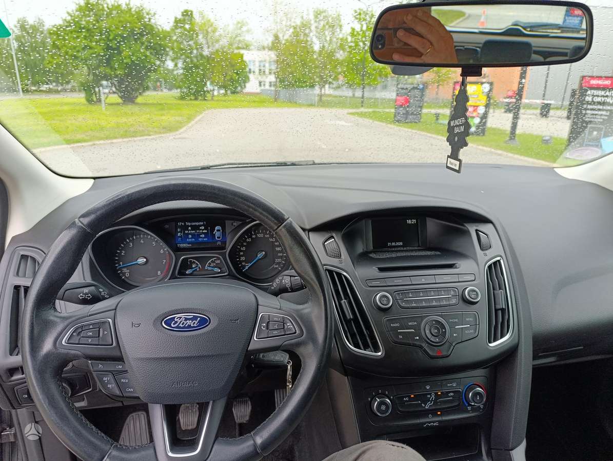 Ford Focus, 1.0 l., hatchback