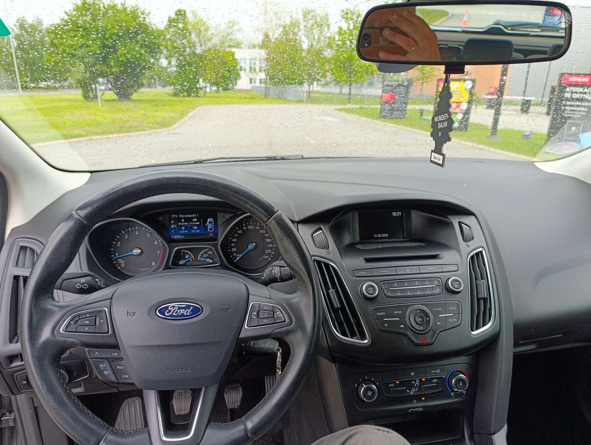 Ford Focus, 1.0 l., Хэтчбек