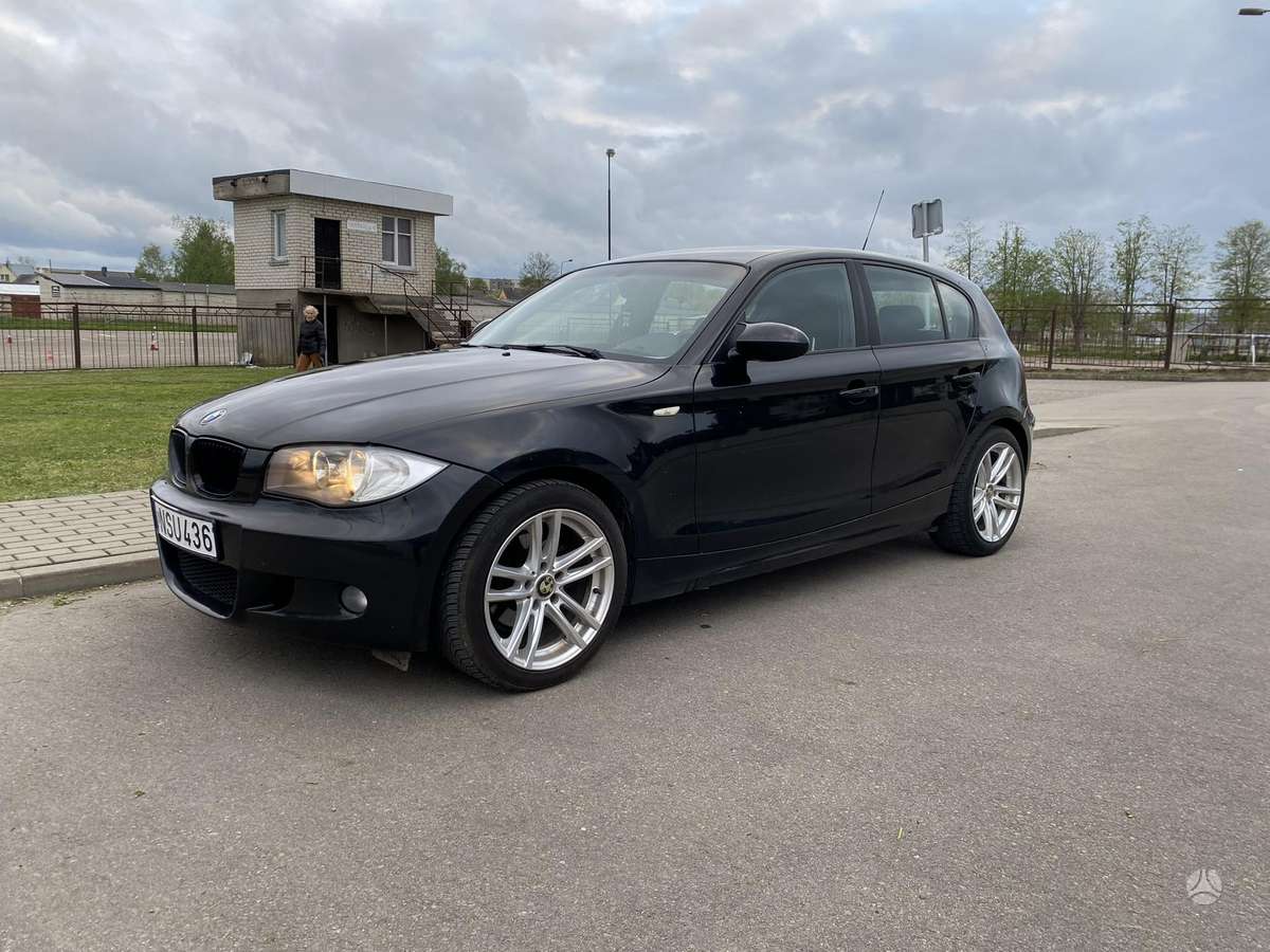 BMW 118, 2.0 l., Хэтчбек