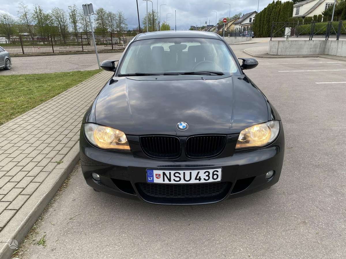 BMW 118, 2.0 l., Хэтчбек