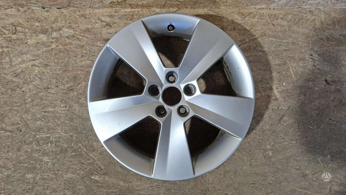 Skoda Scala, 657601025, Cen33541