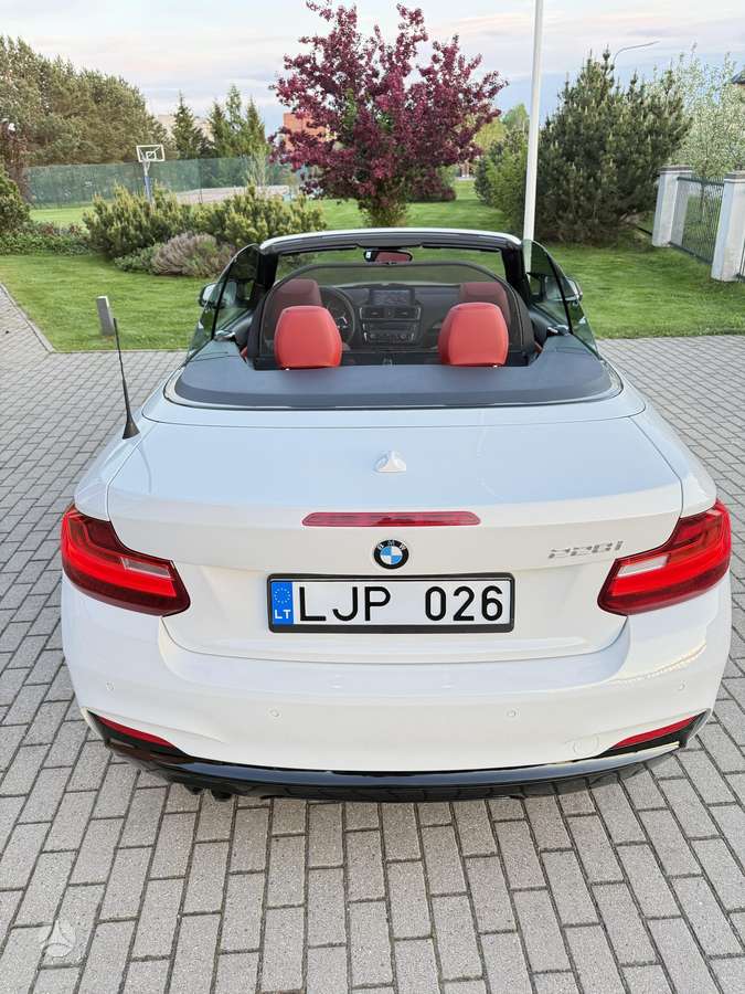 BMW 228, 2.0 l., convertible
