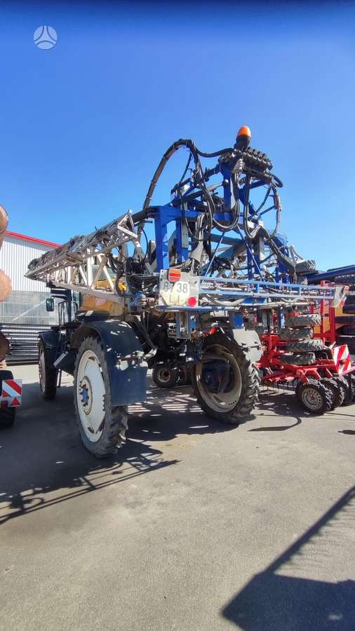 Caruelle UTL 4000, self-propelled sprayers