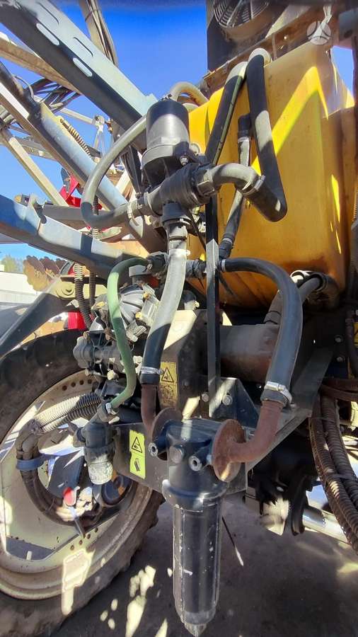 Caruelle UTL 4000, self-propelled sprayers