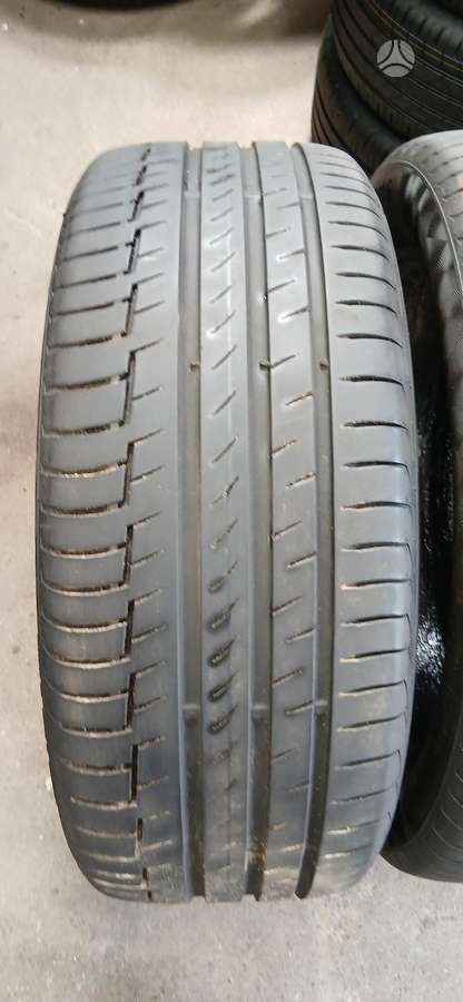 Continental, vasarinės 235/50 R19