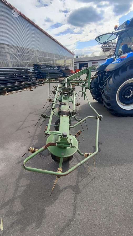 Krone KW 7.92, переворачиватель