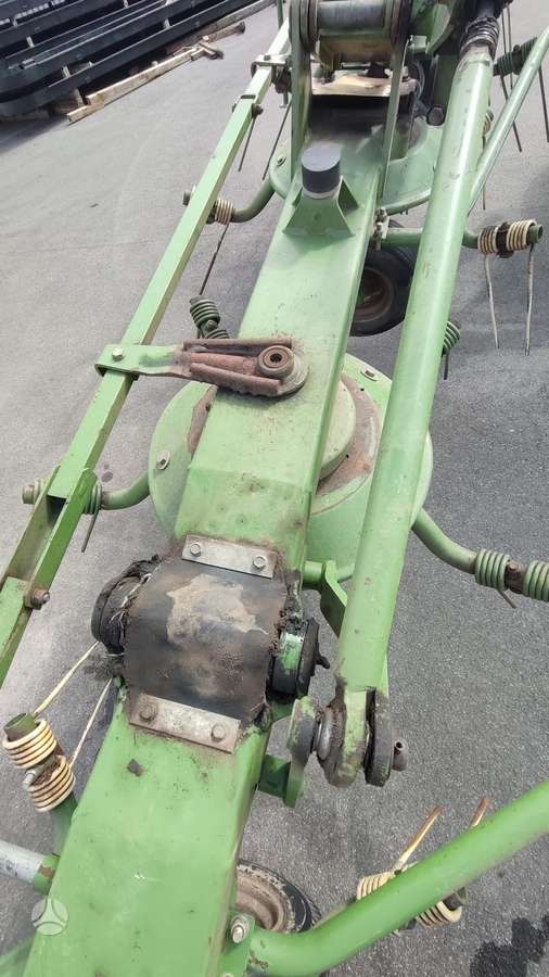 Krone KW 7.92, переворачиватель