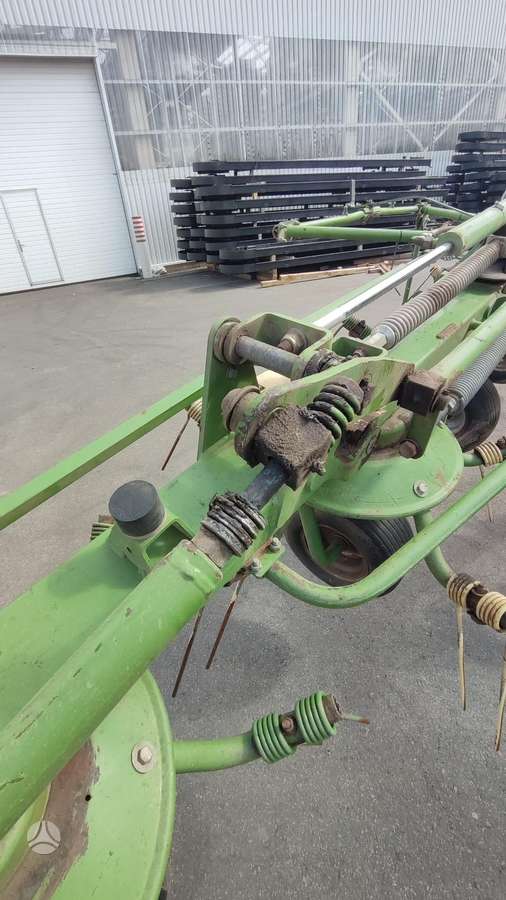 Krone KW 7.92, переворачиватель