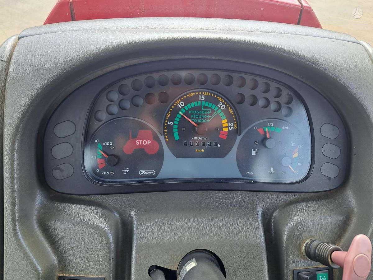 Zetor Proxima 8441, tractors