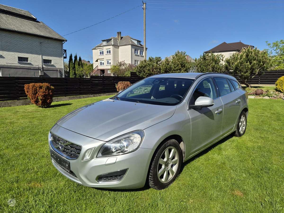 Volvo V60 - 1