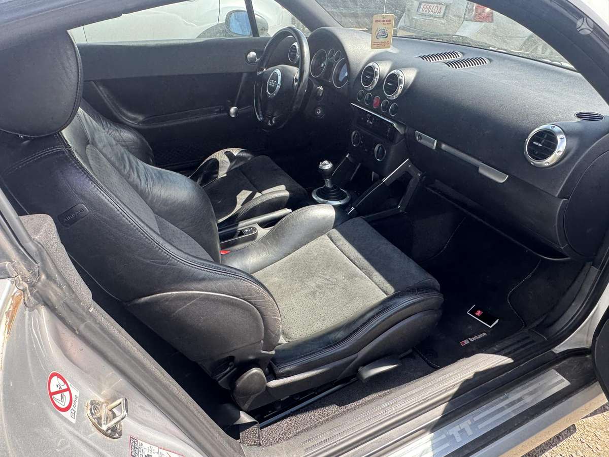Audi TT, 1.8 l., Седан