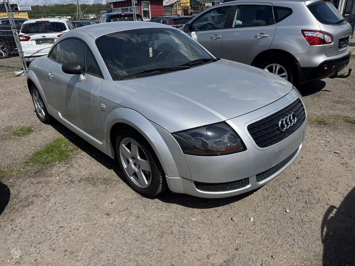 Audi TT, 1.8 l., Седан