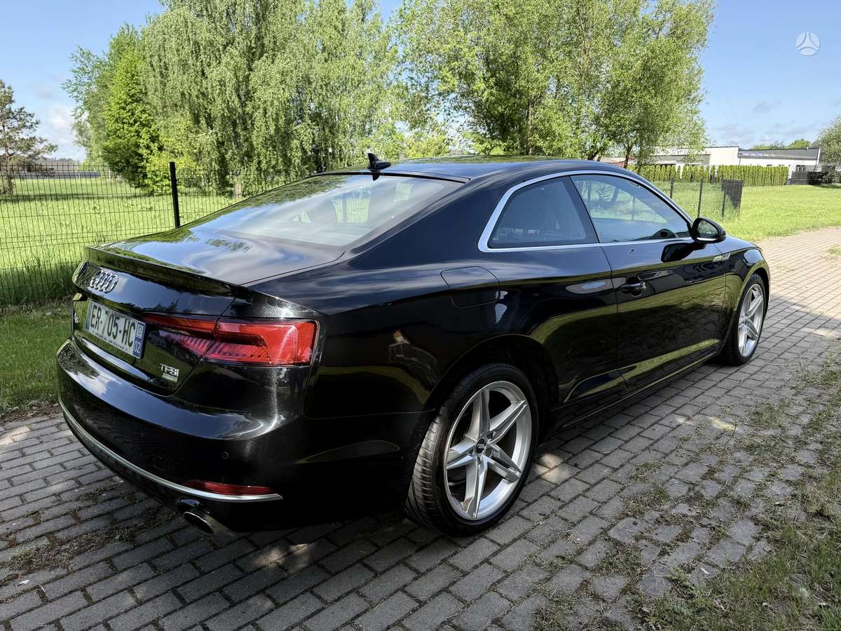 Audi A5, 2.0 l., coupe