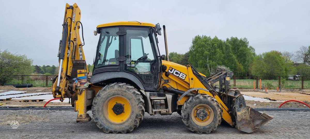 JCB 3 CX, excavator loader