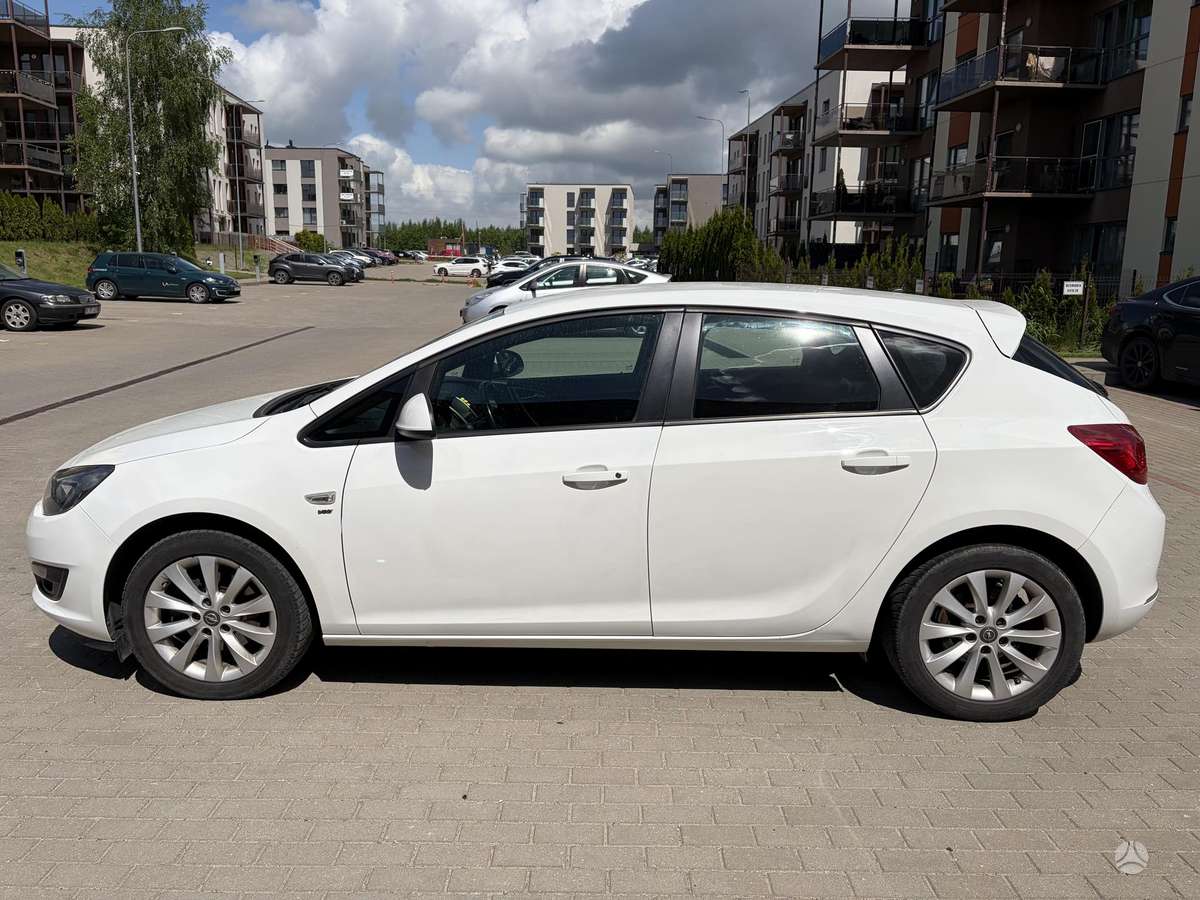 Opel Astra, 1.6 l., hatchback