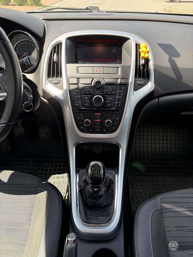 Opel Astra, 1.6 l., hatchback
