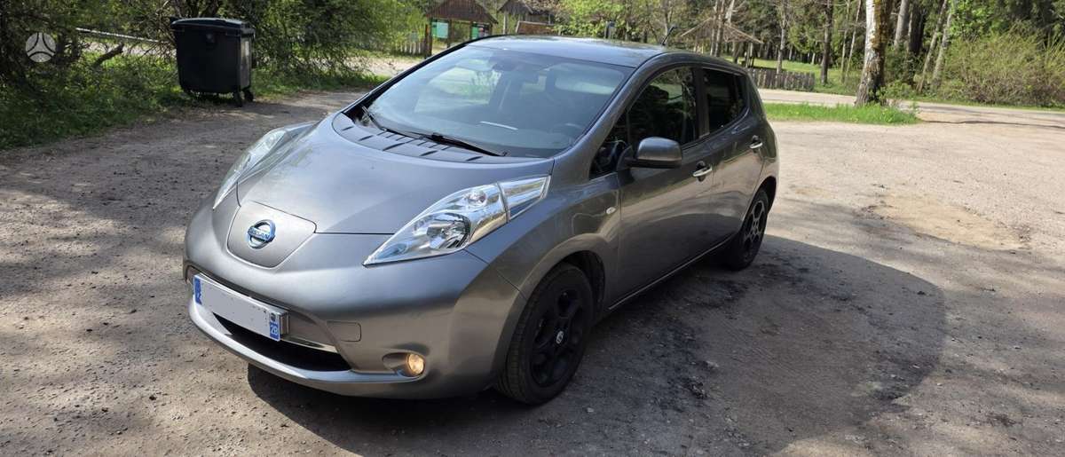 Nissan Leaf, 26 kWh, hatchback