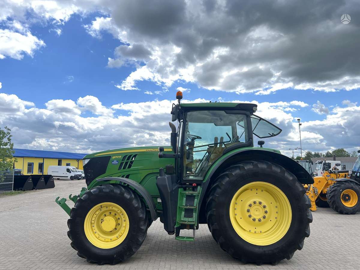 John Deere 6170R, тракторы